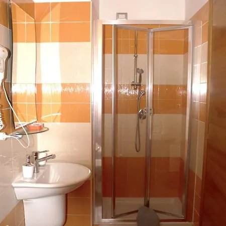 Certe Notti 3*