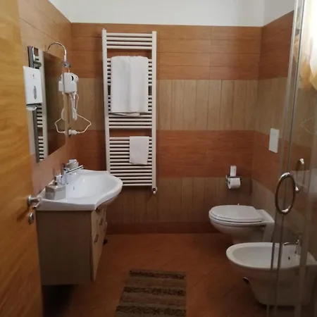 Certe Notti 3* Sala Consilina